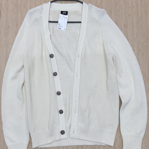 H&M Other - H&M textured cardigan- size M